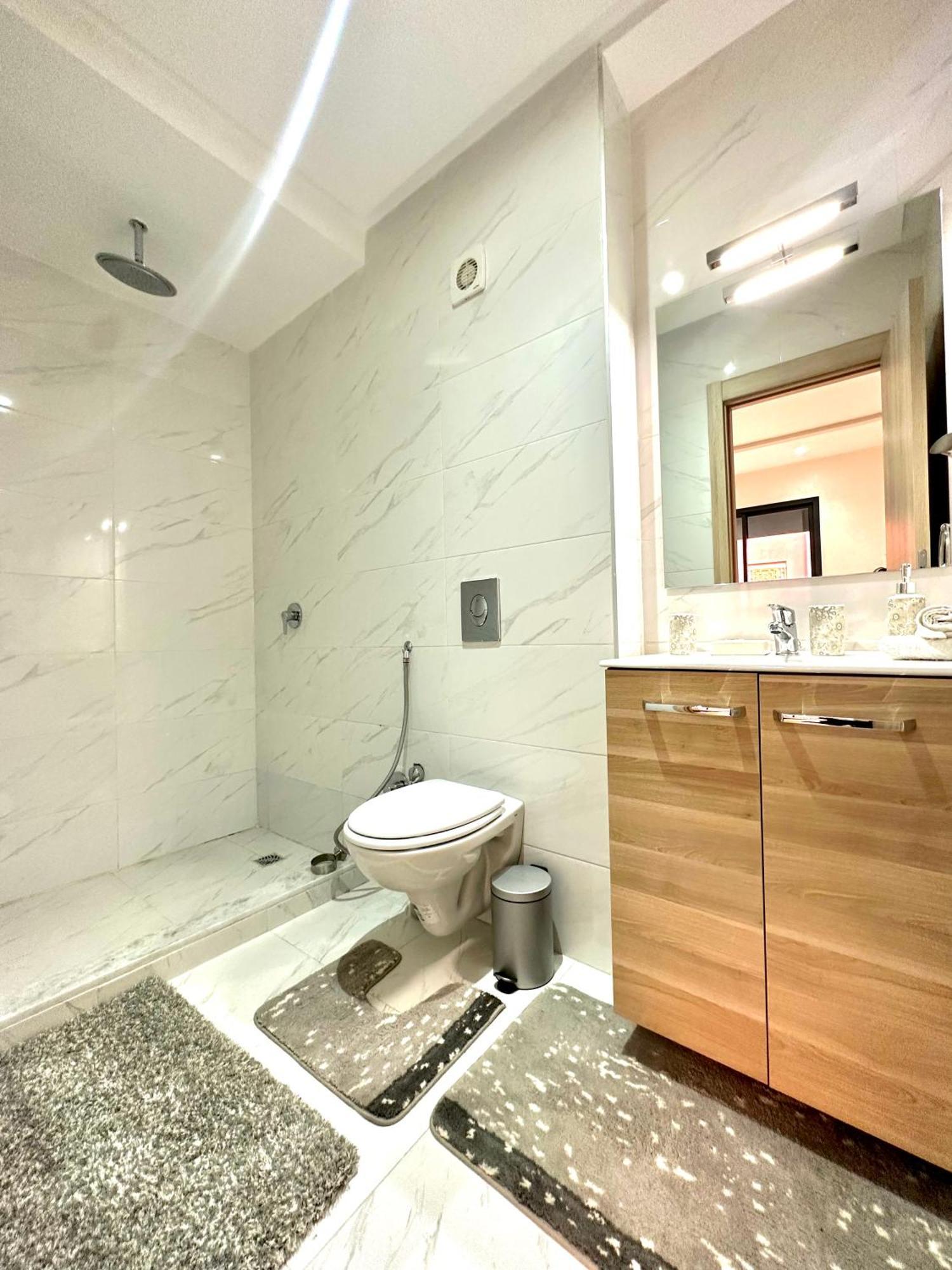 Condo In Marrakech With Pool مراكش المظهر الخارجي الصورة